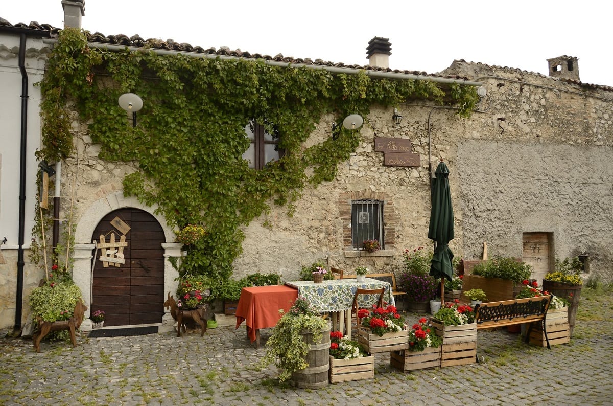 Rewilding Appennines Seminar: enhancement and livability 2.0 Rewilding Appennines Seminar: enhancement and livability 2.0