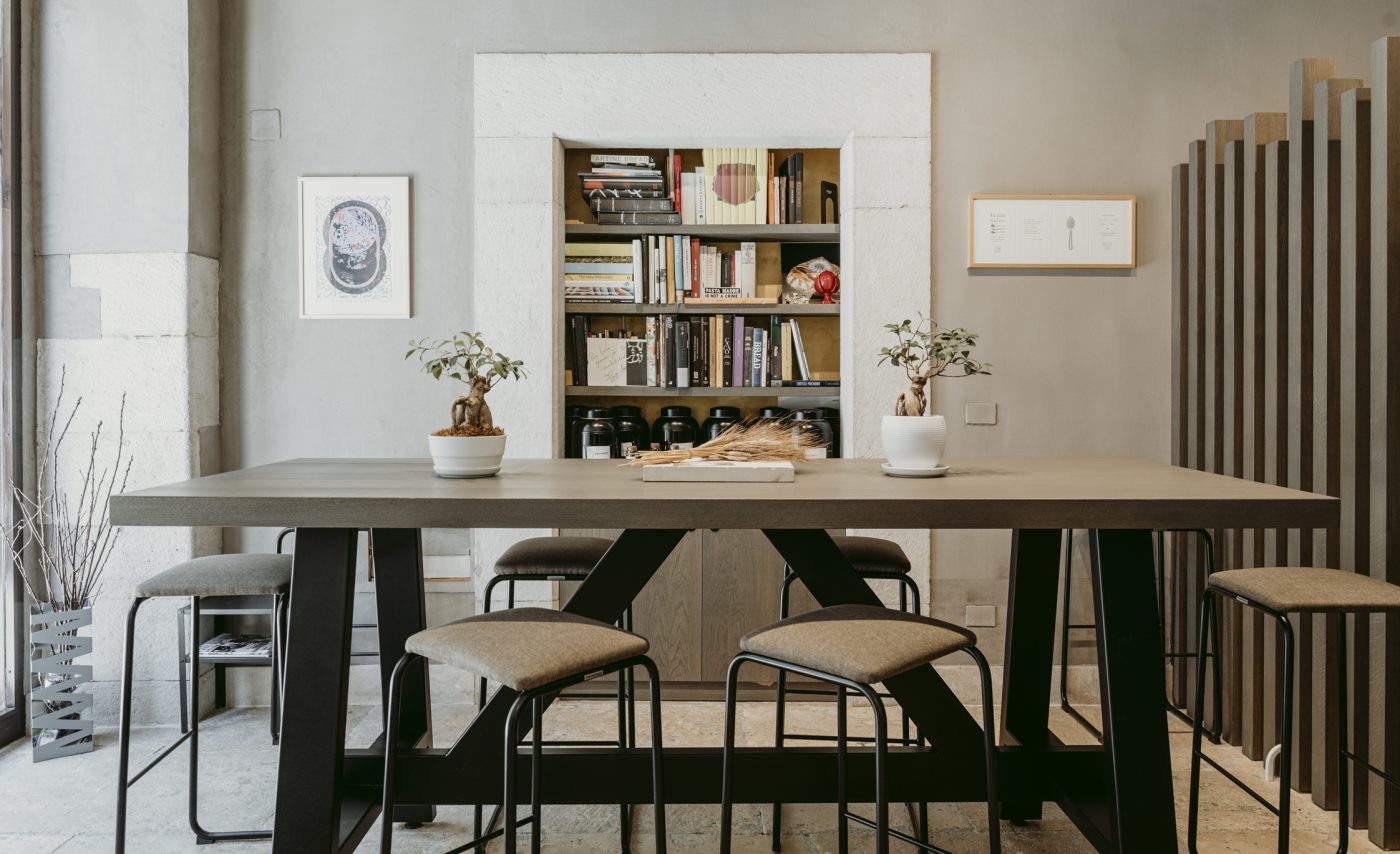 Making Wilden / Lula, the bread, cake and meeting workshop in Trani