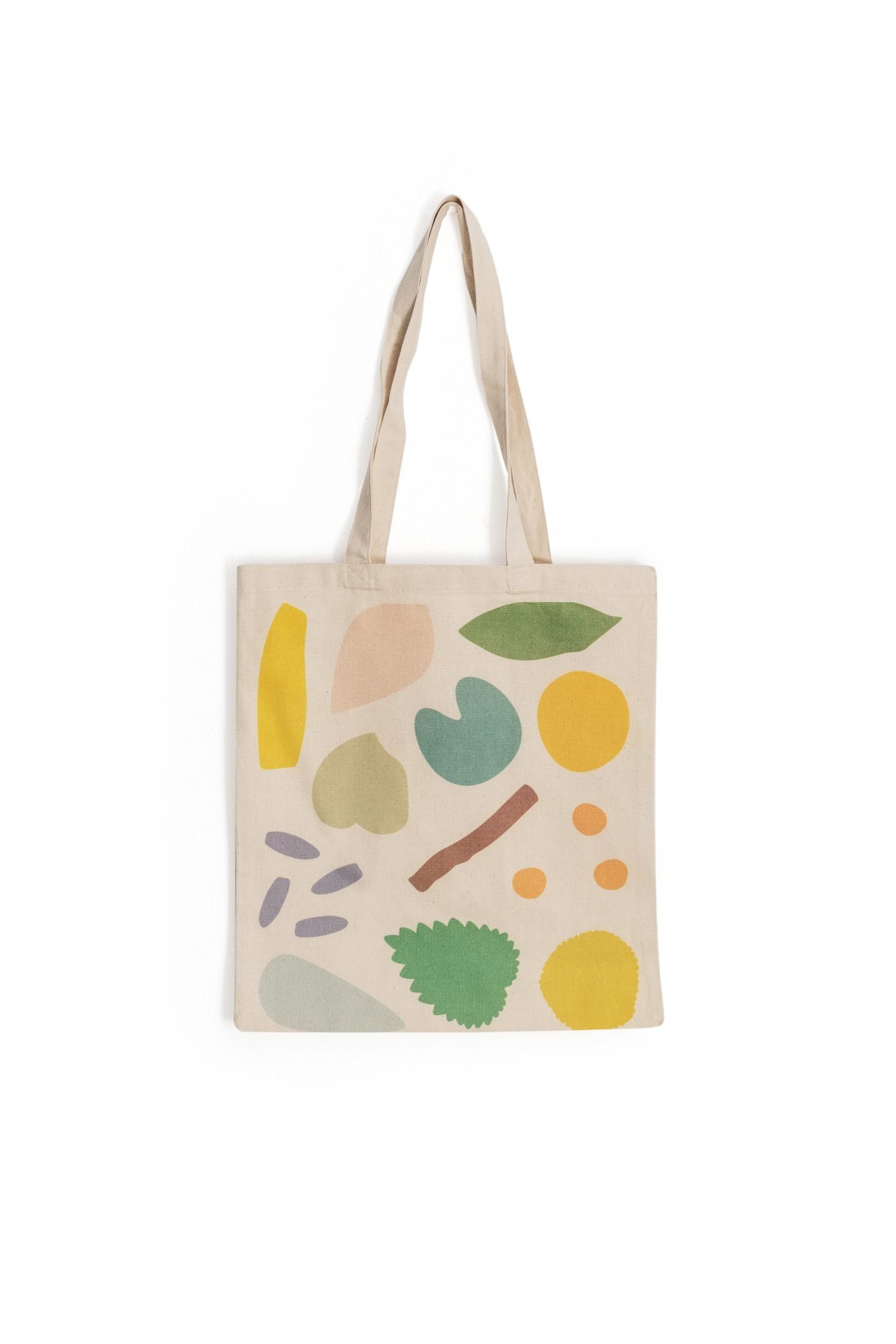 Wilden's textile accessories: the poetry of colors and natural materials