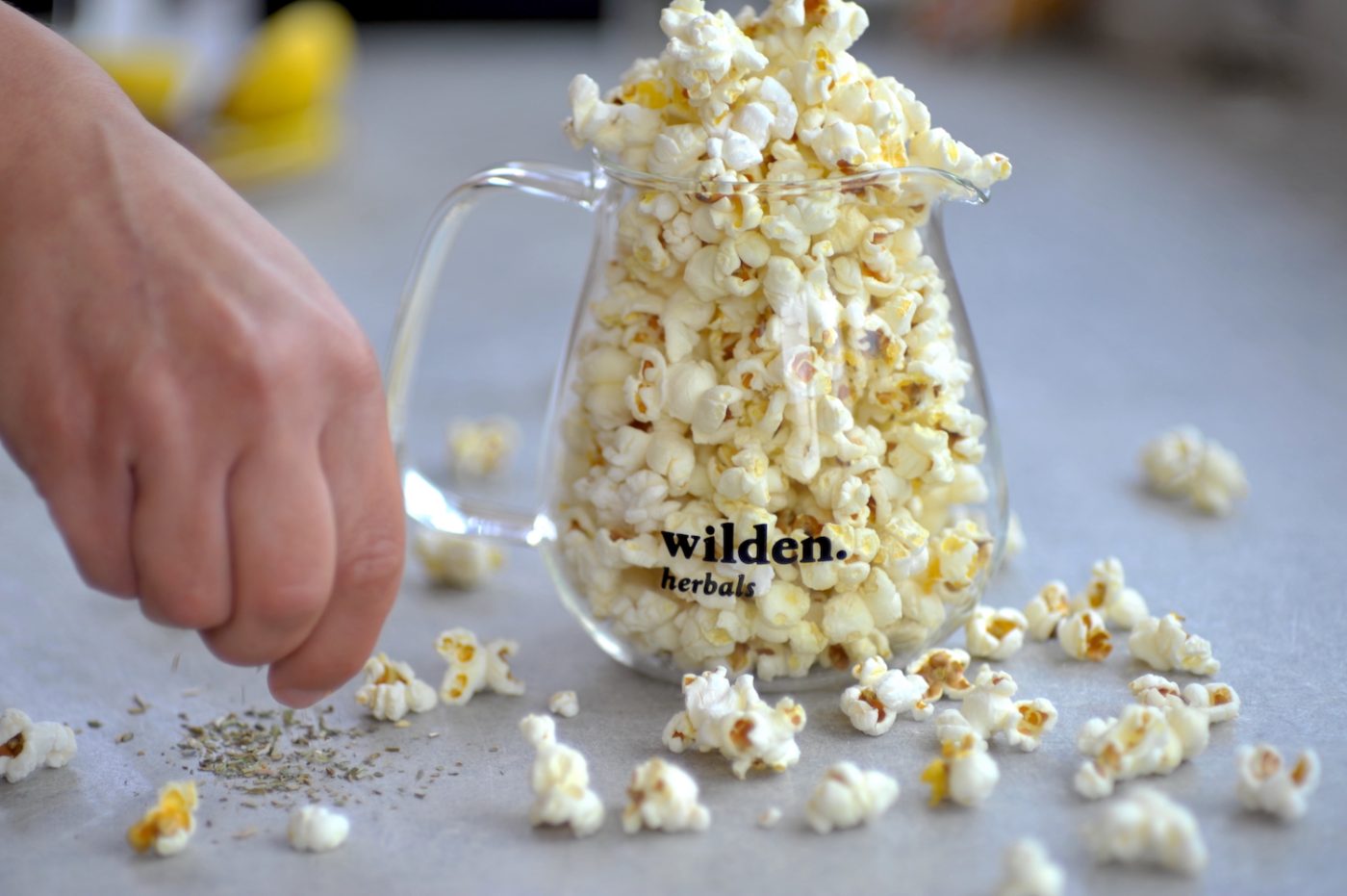 Popcorn + Remedium Herbal Tea No. 6 - Relaxation