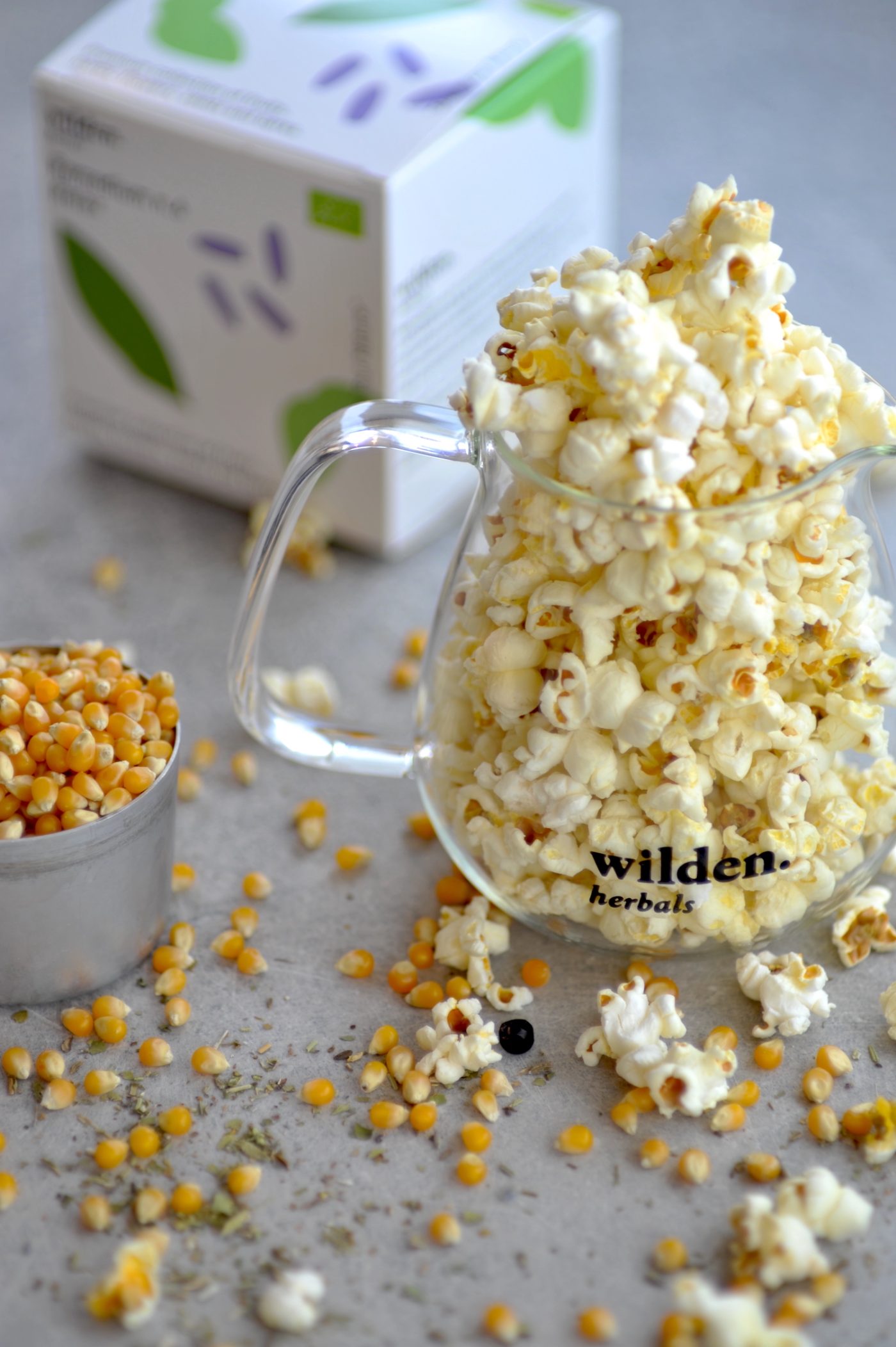 Popcorn + Remedium Herbal Tea No. 6 - Relaxation