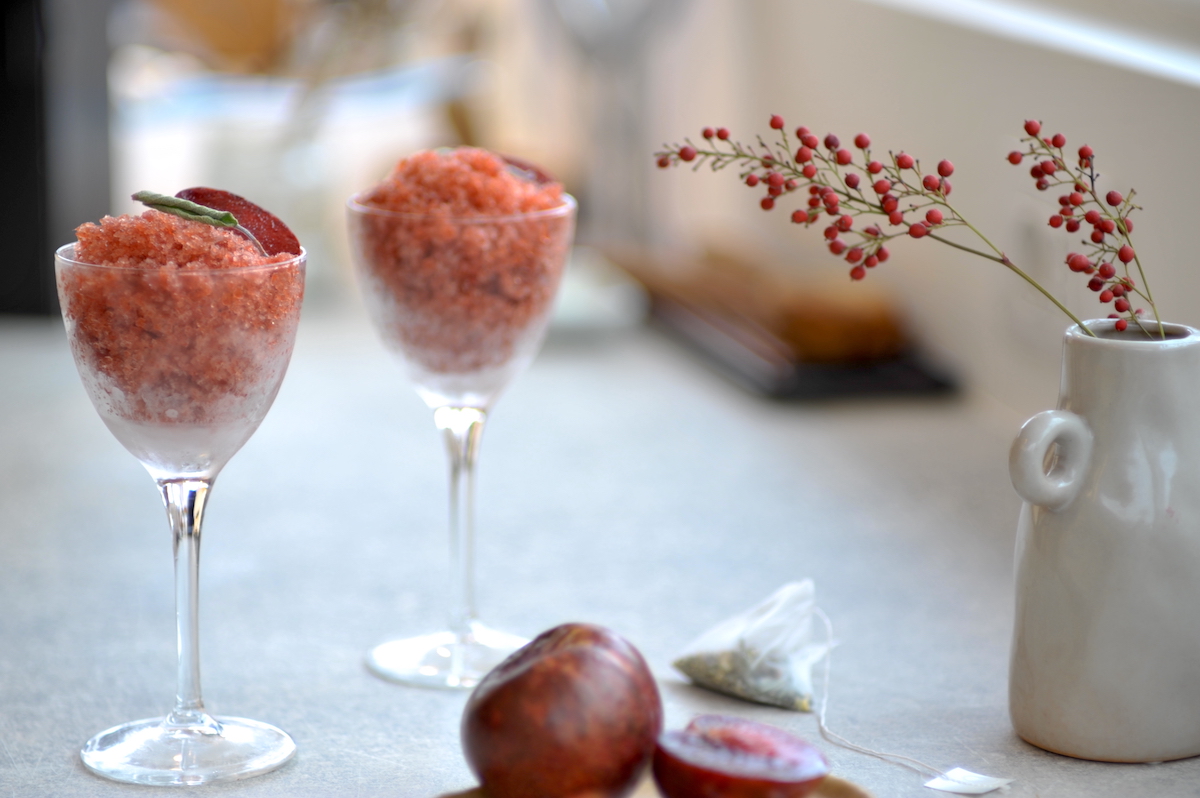 Plum granita + Remedium No. 3 herbal tea - Digestive